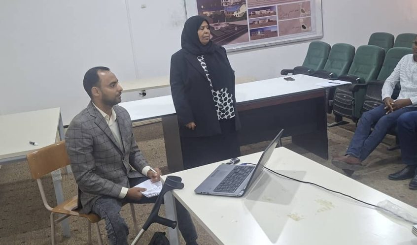 مناقشة مقترح اطروحة دكتوراه بقسم الكيمياء في كلية العلوم.