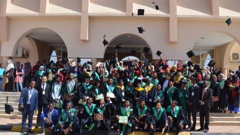 graduates الريادة في التعليم والبحث العلمي