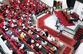 مكتب الدراسات العليا بالجامعة يجري امتحان القبول للطالبات والطلاب المقبلين على مرحلة الدراسات العليا.