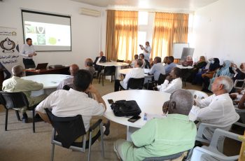 مركز الدراسات الإستراتيجية بالجامعة ينظم جلسة حوارية بعنوان : (حول الزراعة البيولوجية).