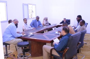 رؤساء الأقسام التابعين لمركز خدمة وتنمية المجتمع والبيئة بالكليات يعقدون اجتماعهم الدوري للعام الجاري (2024م).