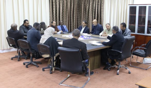 مجلس كلية الهندسة يعقد اجتماعه الدوري الأول للعام الجاري (2025م).