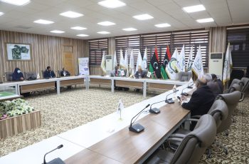 الاجتماع التقابلي الثالث للجنة العلمية والتحضيرية للمؤتمر العلمي الأول للعلوم الطبية جامعة سبها.