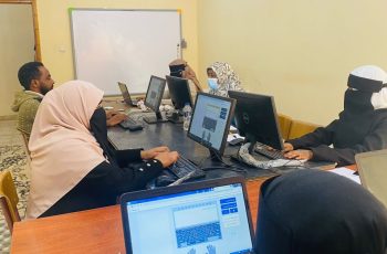 انطلاق دورة تدريبية في كلية التربية زويلة في مهارات الكتابة والطباعة على لوحة المفاتيح.