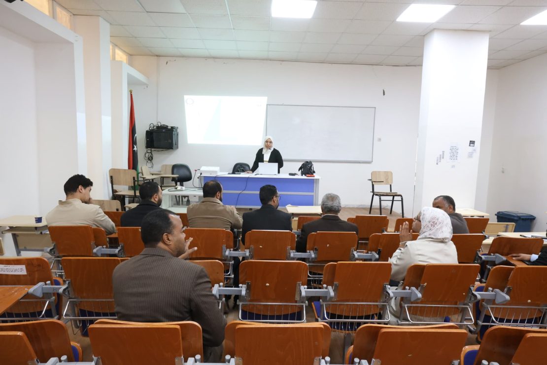 أعمال اللجنة العلمية للمؤتمر العلمي الأول للعلوم الطبية ومهامها.