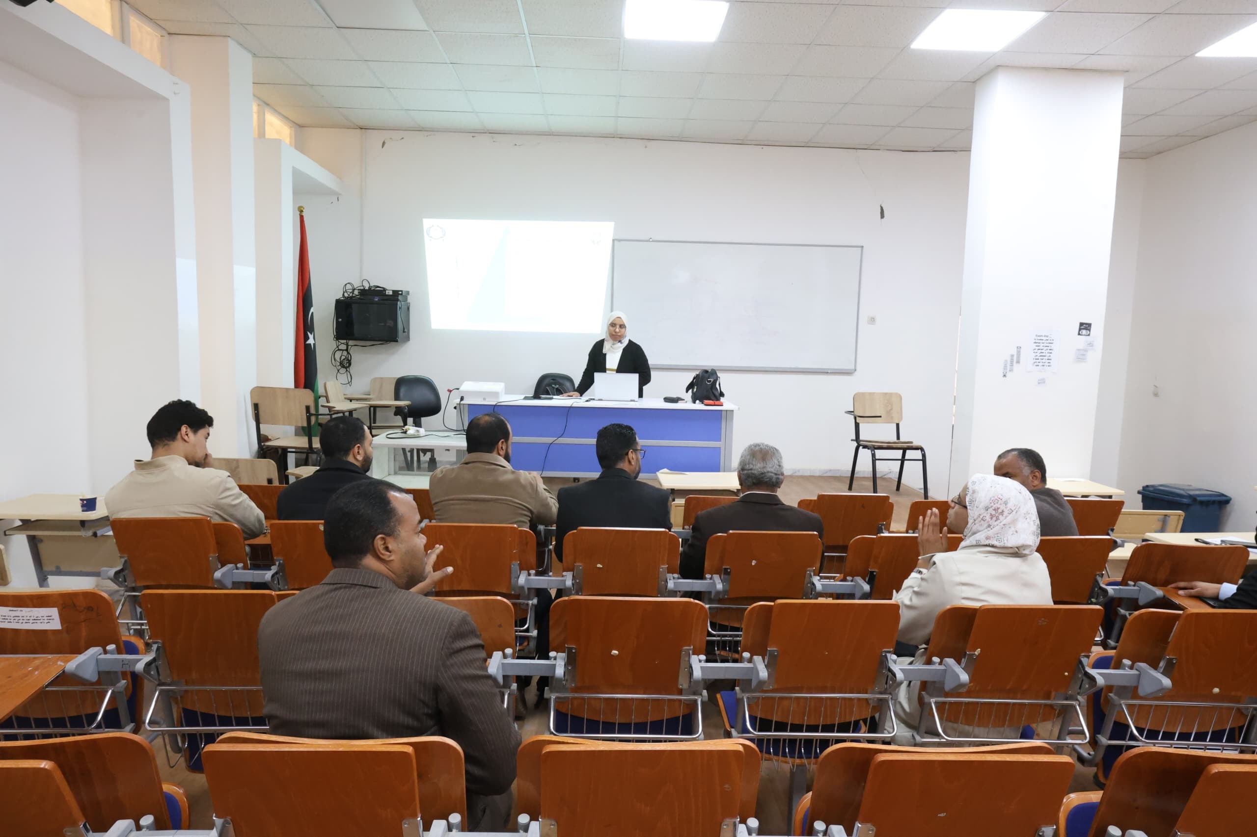 أعمال اللجنة العلمية للمؤتمر العلمي الأول للعلوم الطبية ومهامها.