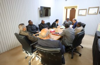 الاجتماع الدوري الثاني للجنة الدراسات العليا بالجامعة للعام الجاري (2025م).