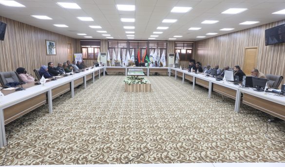 لجنة الدراسات العليا بالجامعة تعقد اجتماعها الاعتيادي للعام الجاري (2025م).