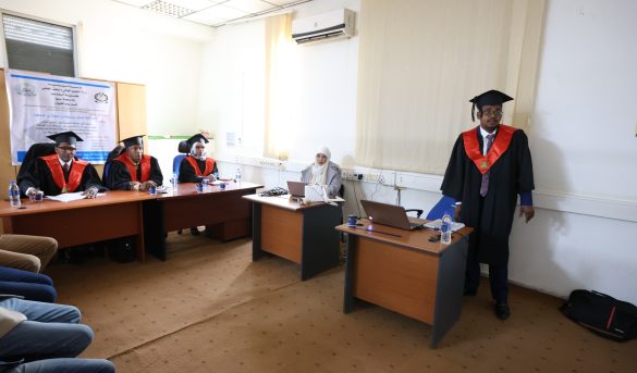 مناقشة رسالة علمية لنيل درجة الإجازة العالية - الماجستير - قسم علم الحيوان.