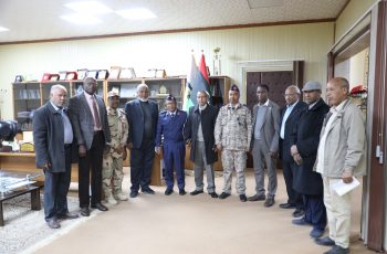 رئيس جامعة سبها رفقة د موسى مي وكيل الجامعة ود محمد امداكم عميد كلية الزراعة استقبل لجنة امتحانات ترقية الضباط بالمنطقة الجنوبية التابعة للقوات المسلحة العربية الليبية.