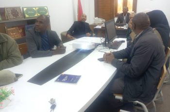 اجتماع اللجنة الخاصة بمتابعة كليات الجامعة للحصول على الاعتماد المؤسسي.