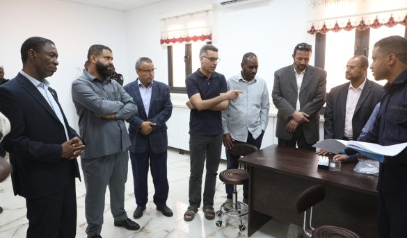 وفد من الجامعة يزور جهاز المباحث الجنائية فرع الجنوبية .