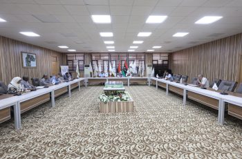 اجتماع لجنة شؤون أعضاء هيئة التدريس الاعتيادي السادس للعام الجامعي (2024 - 2025م).