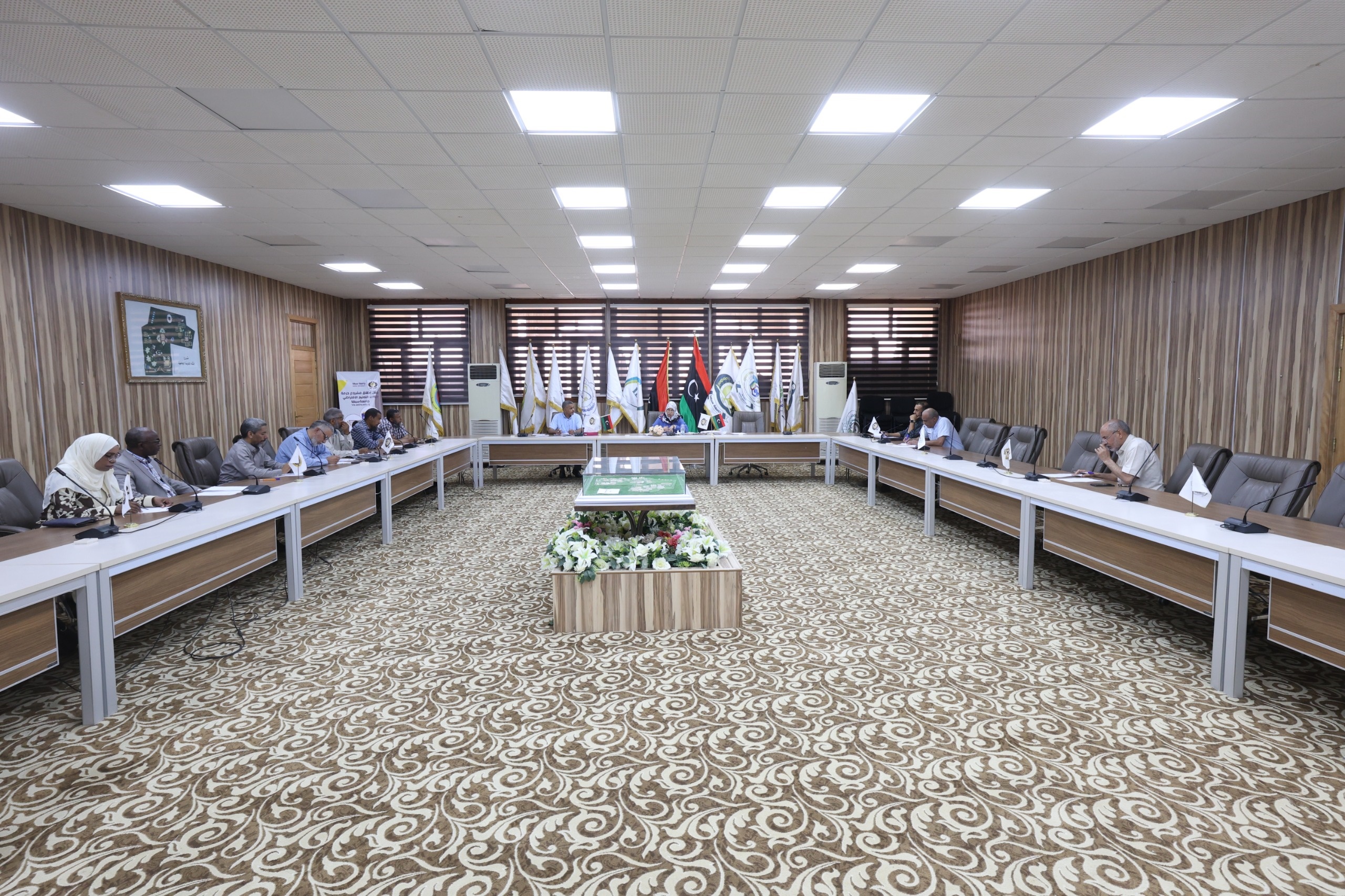 اجتماع لجنة شؤون أعضاء هيئة التدريس الاعتيادي السادس للعام الجامعي (2024 - 2025م).