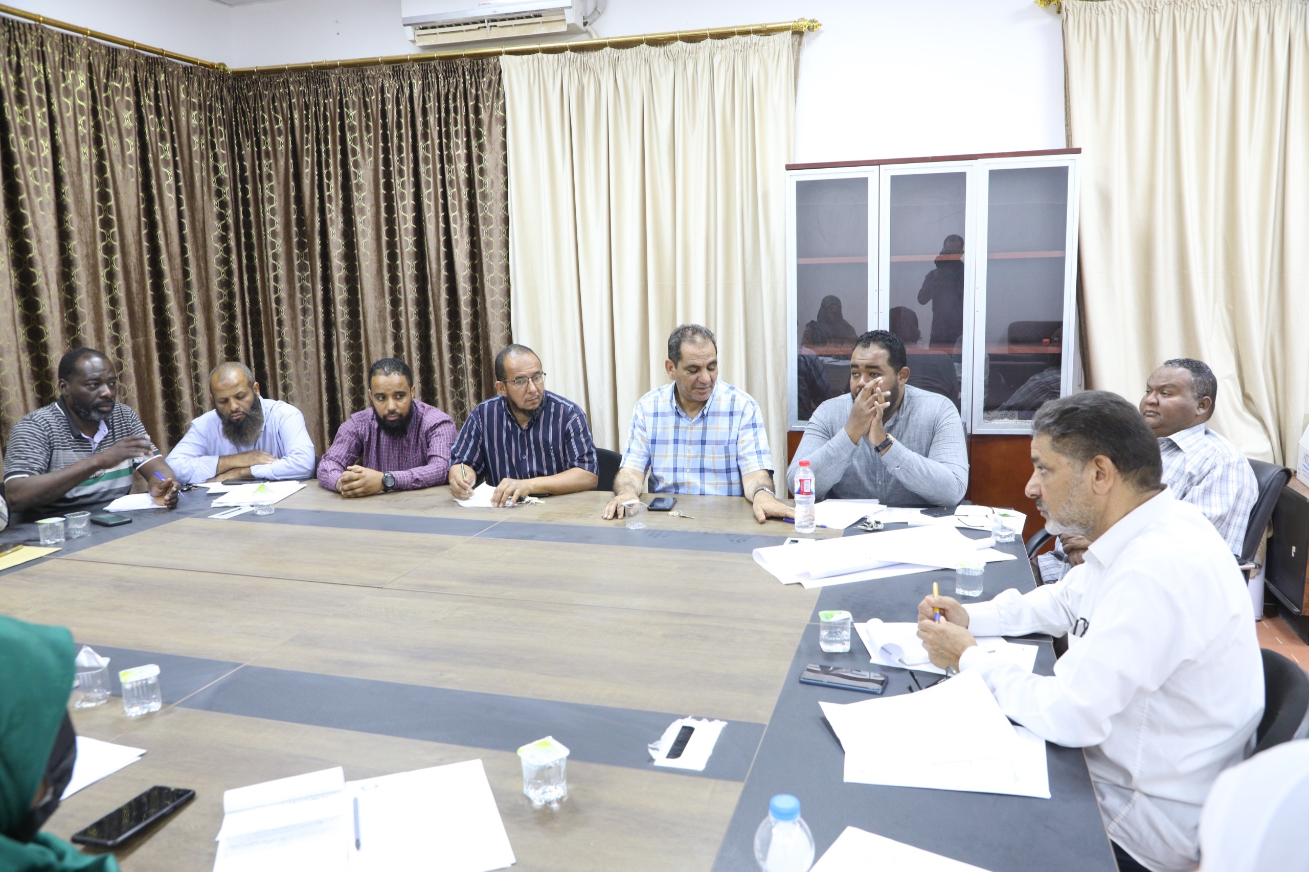 مجلس كلية الهندسة يعقد اجتماعه الاعتيادي الثالث للعام الجاري (2025م).