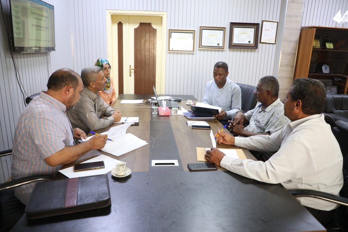 اجتماع لجنة مراجعة الخطة الإستراتيجية لجامعه سبها.