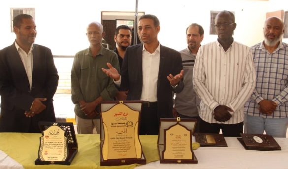كلية التجارة والعلوم السياسية تستقبل مدرسة طلائع فزان للتعليم المتوسط بمنطقة الغريفة.