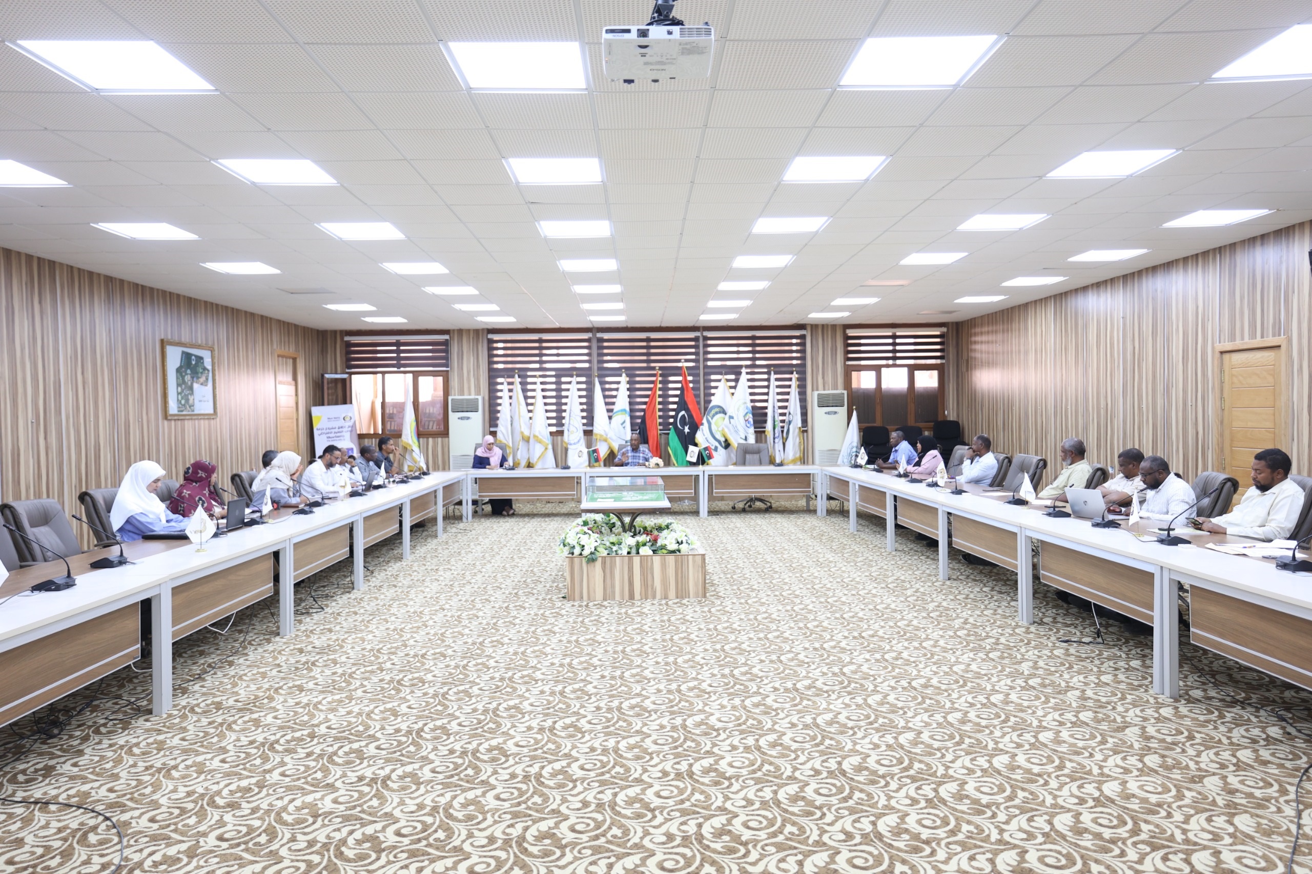 وكلاء الشؤون العلمية بكليات الجامعة يعقدون اجتماعهم الاعتيادي للعام الجاري (2025م).