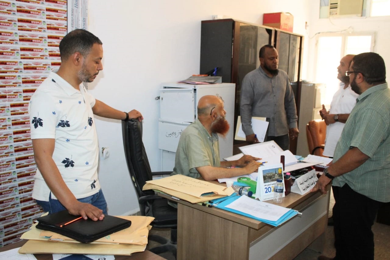 زيارة لجنة من جامعة سبها لمتابعة الدراسة والامتحانات بكلية التربية زويلة.