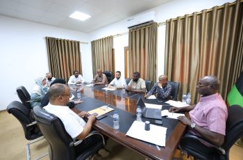 مجلس كلية التمريض يعقد اجتماعه الاعتيادي السادس للعام الجاري (2025م).