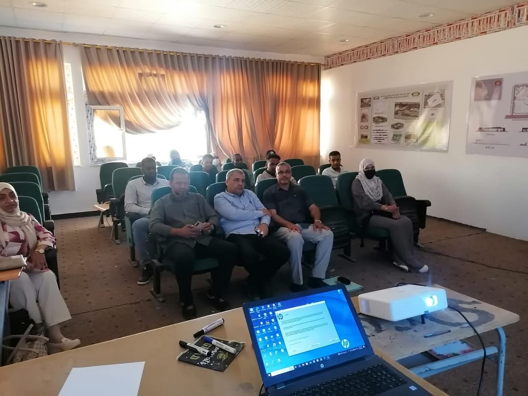 قسم هندسة المواد والتآكل بكلية الهندسة ينظم ندوة علمية بعنوان: "هندسة المواد والتآكل: مجالاتها وأهميتها في التطور الصناعي والتكنولوجي وسوق العمل".