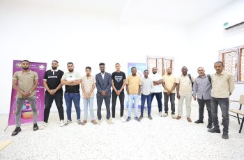 مركز الريادة والابتكار يختتم ورشة عمل تدريبية بعنوان "استخدام الذكاء الاصطناعي في ريادة الأعمال ".