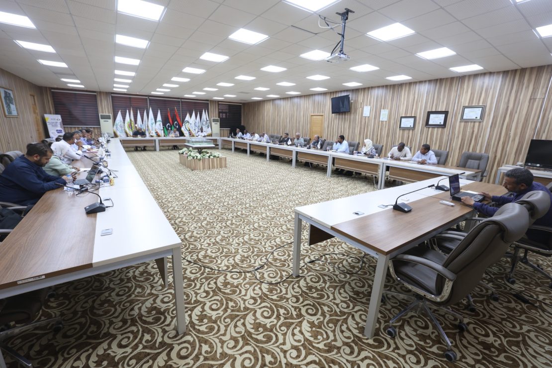 مجلس الجامعة يعقد اجتماعه الاعتيادي السابع للعام (2025م).