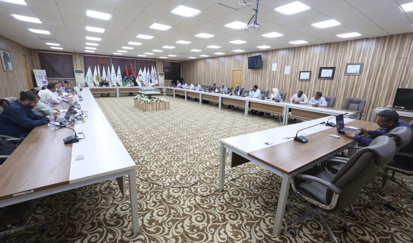 مجلس الجامعة يعقد اجتماعه الاعتيادي السابع للعام (2025م).