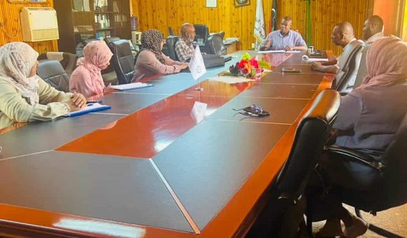 اجتماع في كلية التربية غات لمناقشة الخطة الإستراتيجية للكلية؛ تمهيداً للاعتماد المؤسسي.