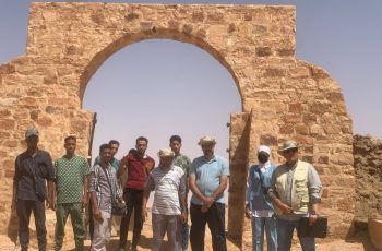 قسم الآثار والسياحة بكلية الآداب ينظم زيارة علمية إلى مواقع حضارة الجرمنت في فزان.