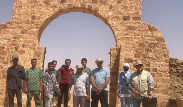 قسم الآثار والسياحة بكلية الآداب ينظم زيارة علمية إلى مواقع حضارة الجرمنت في فزان.