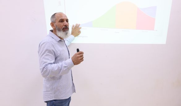 مركز الريادة والابتكار ينظم ورشة عمل تدريبية بعنوان: "التسويق الإلكتروني".