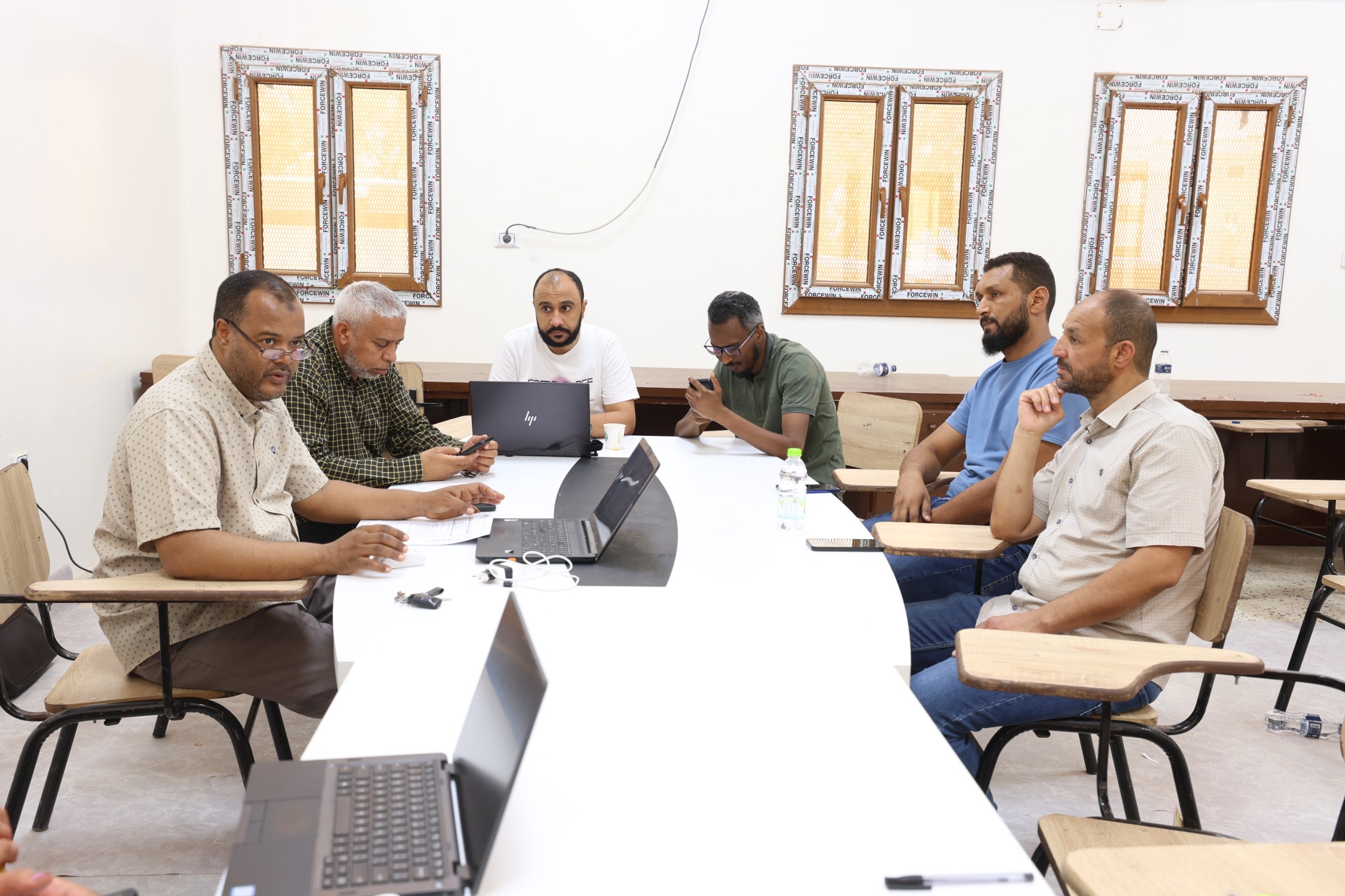 مجلس كلية التقنية الطبية يعقد اجتماعه الاعتيادي السادس للعام (2025م).