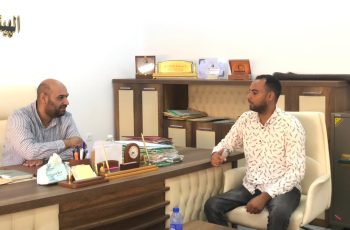 مدير مكتب الاندماج وتعليم الفئات الخاصة بجامعة سبها يلتقي نظيره مدير مركز التضامن فرع فران.