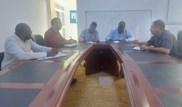 فريق ضمان الجودة يتابع ملف الاعتماد المؤسسي بكلية القانون.