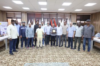 جامعة سبها تحتفي بمسيرة الأستاذ محمد عيسى عمر عطية في حفل تكريم بهيج.