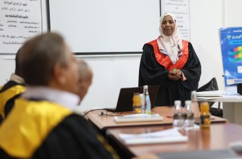 مناقشة رسالة الإجازة العالية - الماجستير (رسالة علمية) بكلية الآداب قسم التاريخ