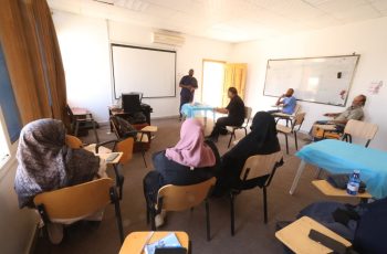 مركز التدريب والتطوير بالجامعة ينفذ دورة تدريبية بعنوان : أساسيات ومبادئ التمريض العام