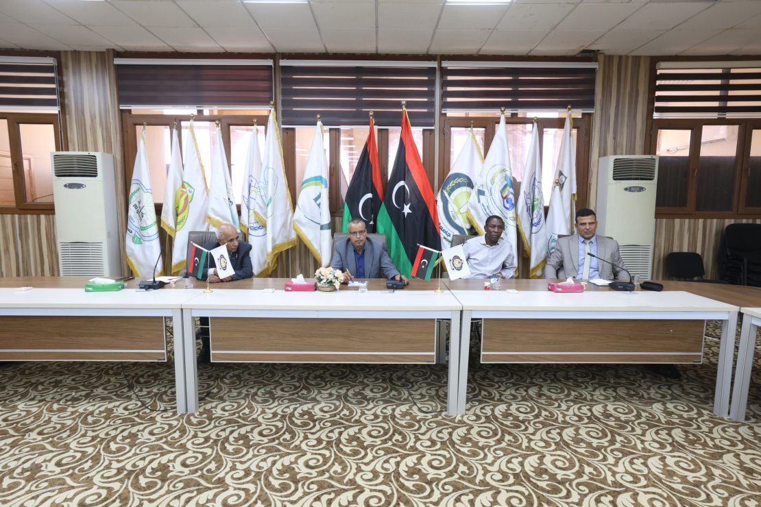 إشهار الملتقى المغاربي الدولي الخامس لمؤتمر [IEEE] لعلوم وتقنيات التحكم الآلي وهندسة الحاسوب.