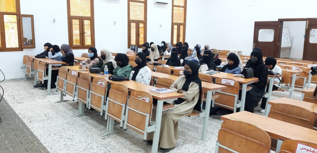 كلية التمريض جامعة سبها تنظم لقاءً تعريفياً بالطلبة الجدد للعام الجامعي 2026/2025