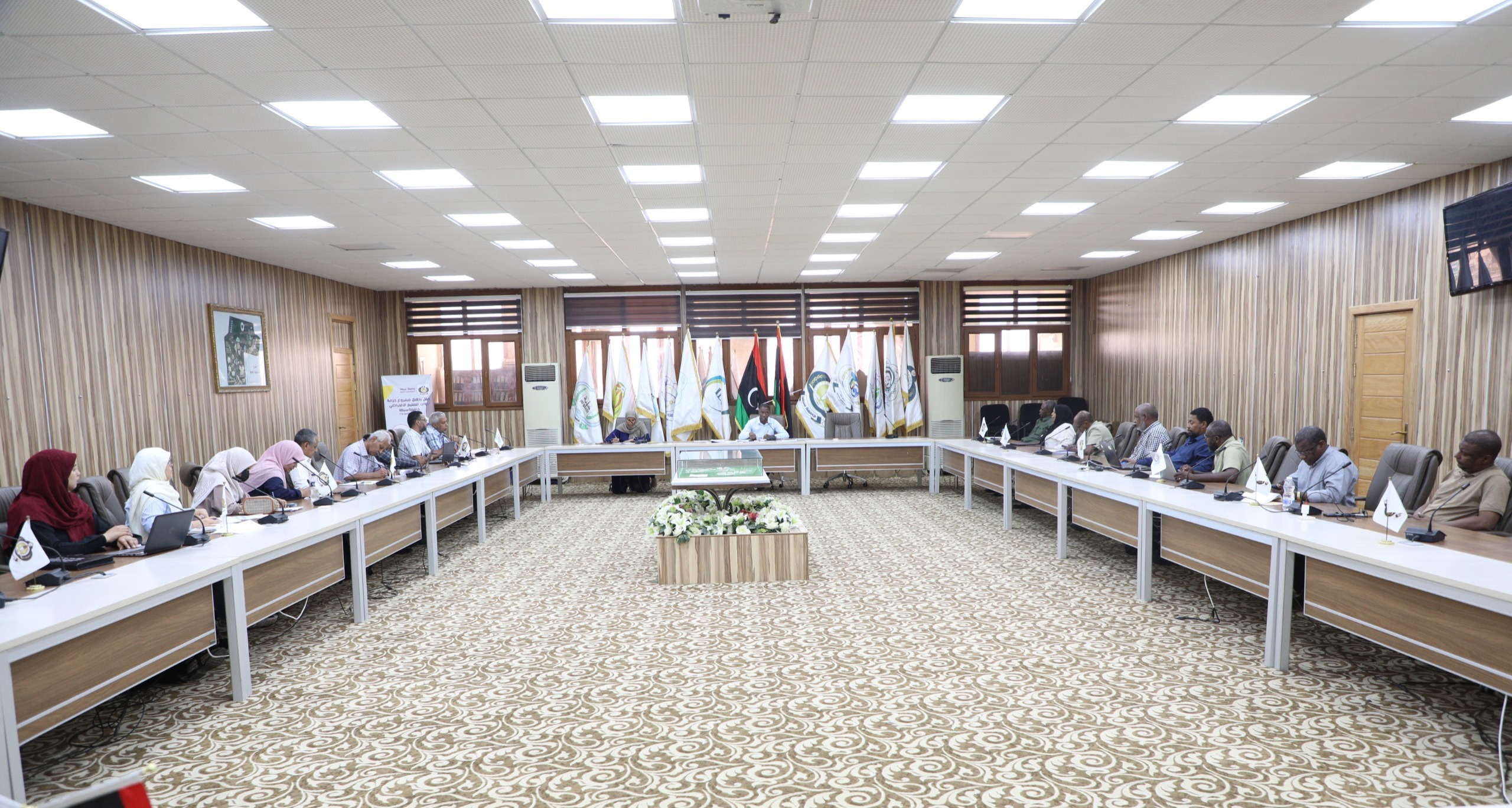  وكلاء الشؤون العلمية بكليات الجامعة يعقدون اجتماعهم الدوري للعام الجاري (2025م).