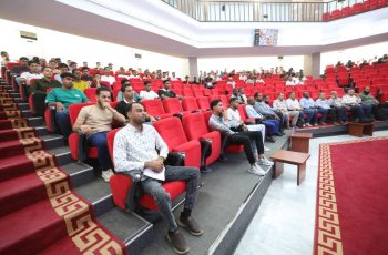 الملتقى التعريفي الأول للطلاب الجدد بكلية الهندسة.
