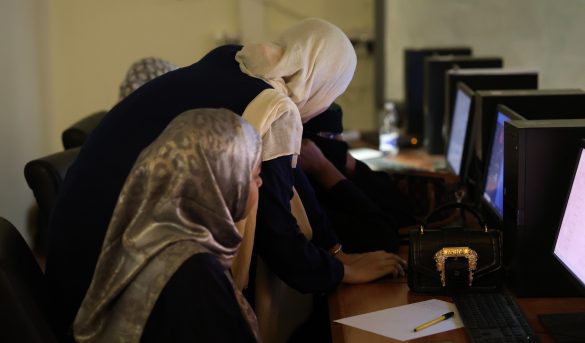 مركز التدريب والتطوير يشرع في تنفيذ دورة تدريبية بعنوان: مهارات استخدام برنامج Microsoft Word في كتابة المراسلات الإدارية.