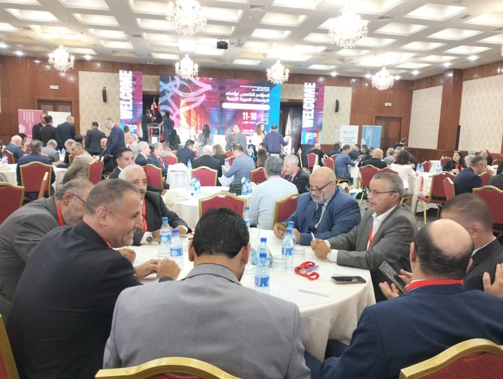 رئيس جامعة سبها يشارك في المؤتمر الخامس لرؤساء الجامعات العربية والتركية بتونس