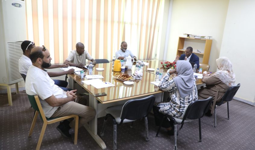 اجتمــاع مجلـس إدارة المكتبـات والمطبوعـات والنشـر والترجمــة بالجامعـة.