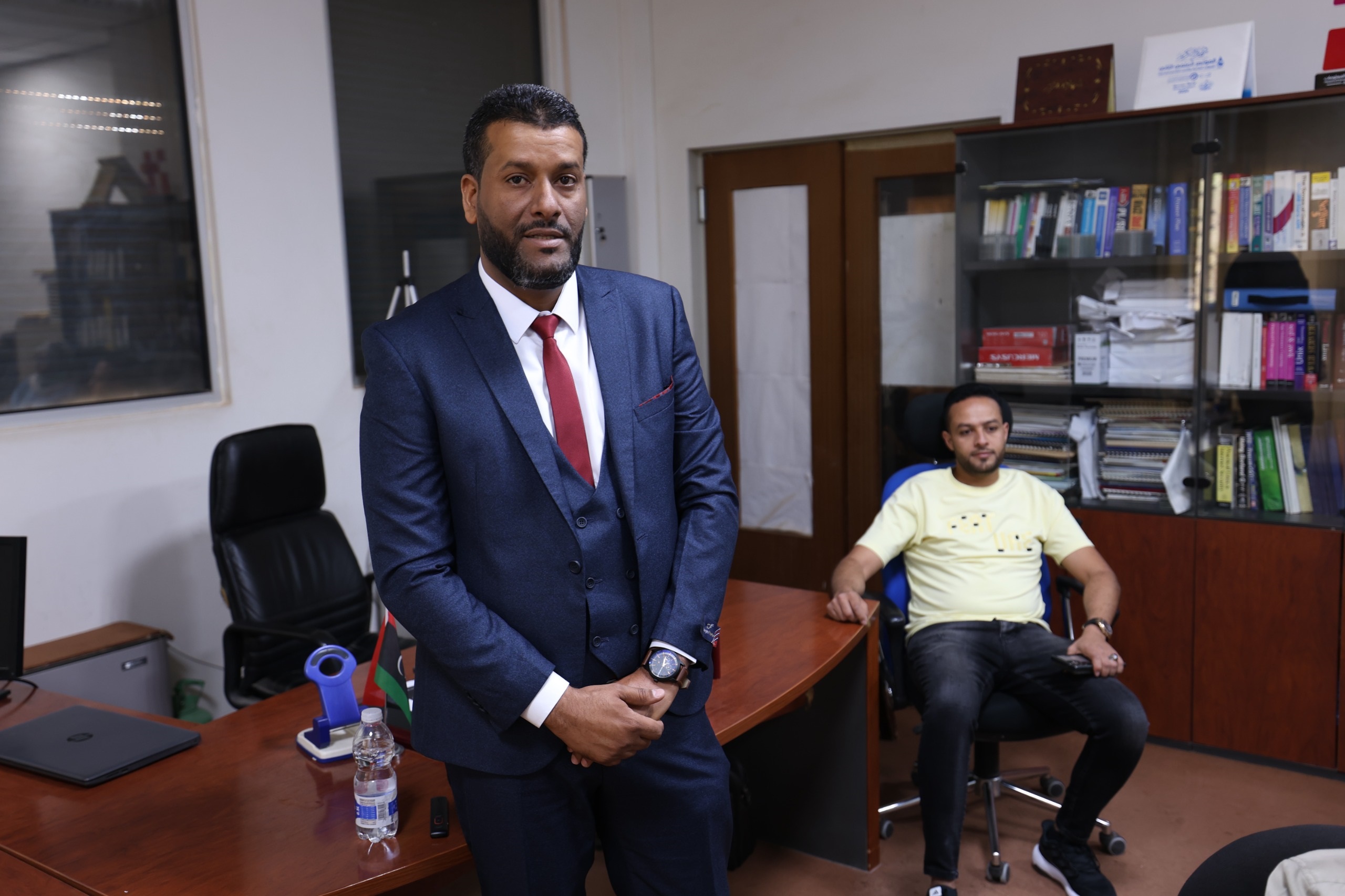 مناقشـــة رسالــــة درجــــة الإجــــازة العاليـــة (الماجستيـــر).