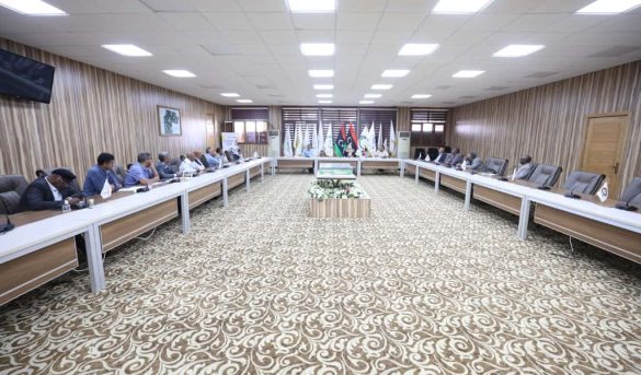 الاجتمــاع الــدوري الثالــث للجنــة شــؤون أعضــاء هيئــة التدريــس بالجامعــة.