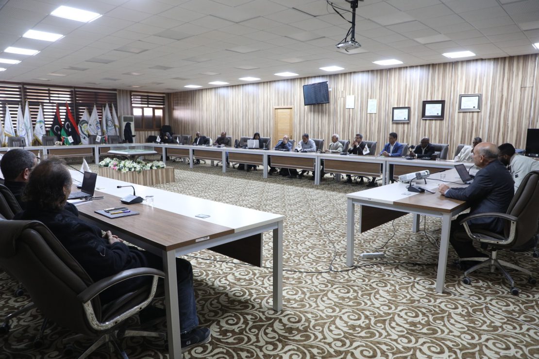 جامعــة سبــها تناقــش تحديــات الوطـتن الرقميــة فــي نــدوة علميــة