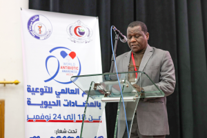 كلمــة رئيــس اللجنــة العلميــة د. عمــر بريكــة .