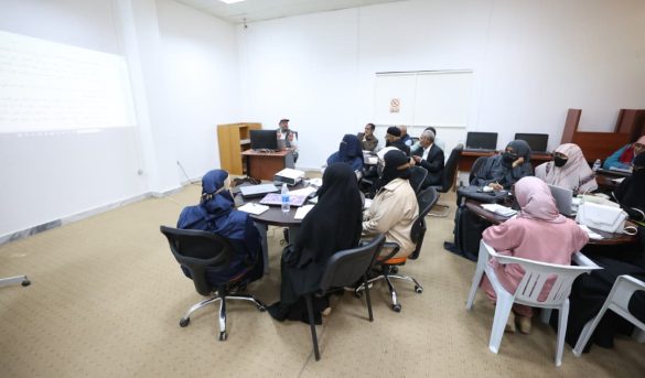 مركــز التدريــب والتطويــر بالجامعــة ينفــذ دورة تدريبيــة بعنــوان : اعــداد بحــوث العلــوم الانسانيــة - جامعة سبها | Sebha University مركــز التدريــب والتطويــر بالجامعــة ينفــذ دورة تدريبيــة بعنــوان : اعــداد بحــوث العلــوم الانسانيــة